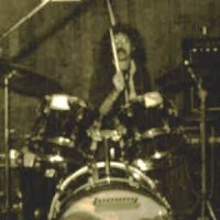 /album/primeiras-bandas1/t-geraldo-drums-sepia-ezg-2-jpg/